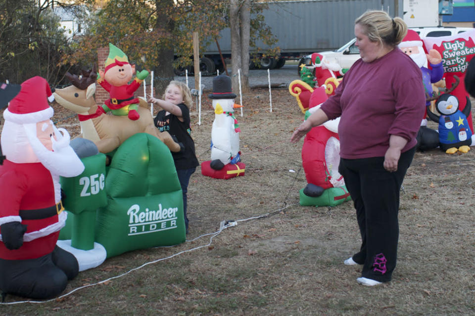 "Here Comes Honey Boo Boo" -- "A Very Boo Christmas"