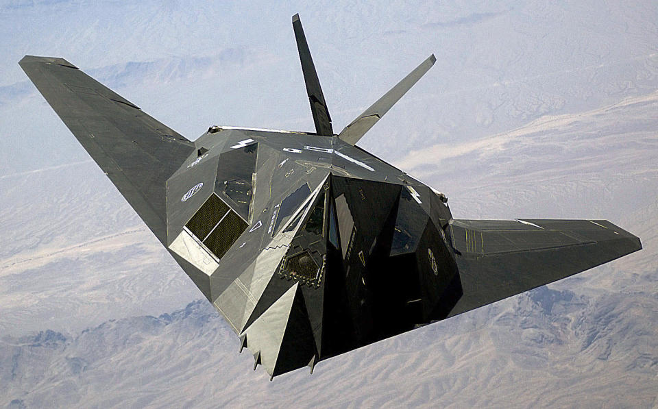 F 117 Nighthawk Front