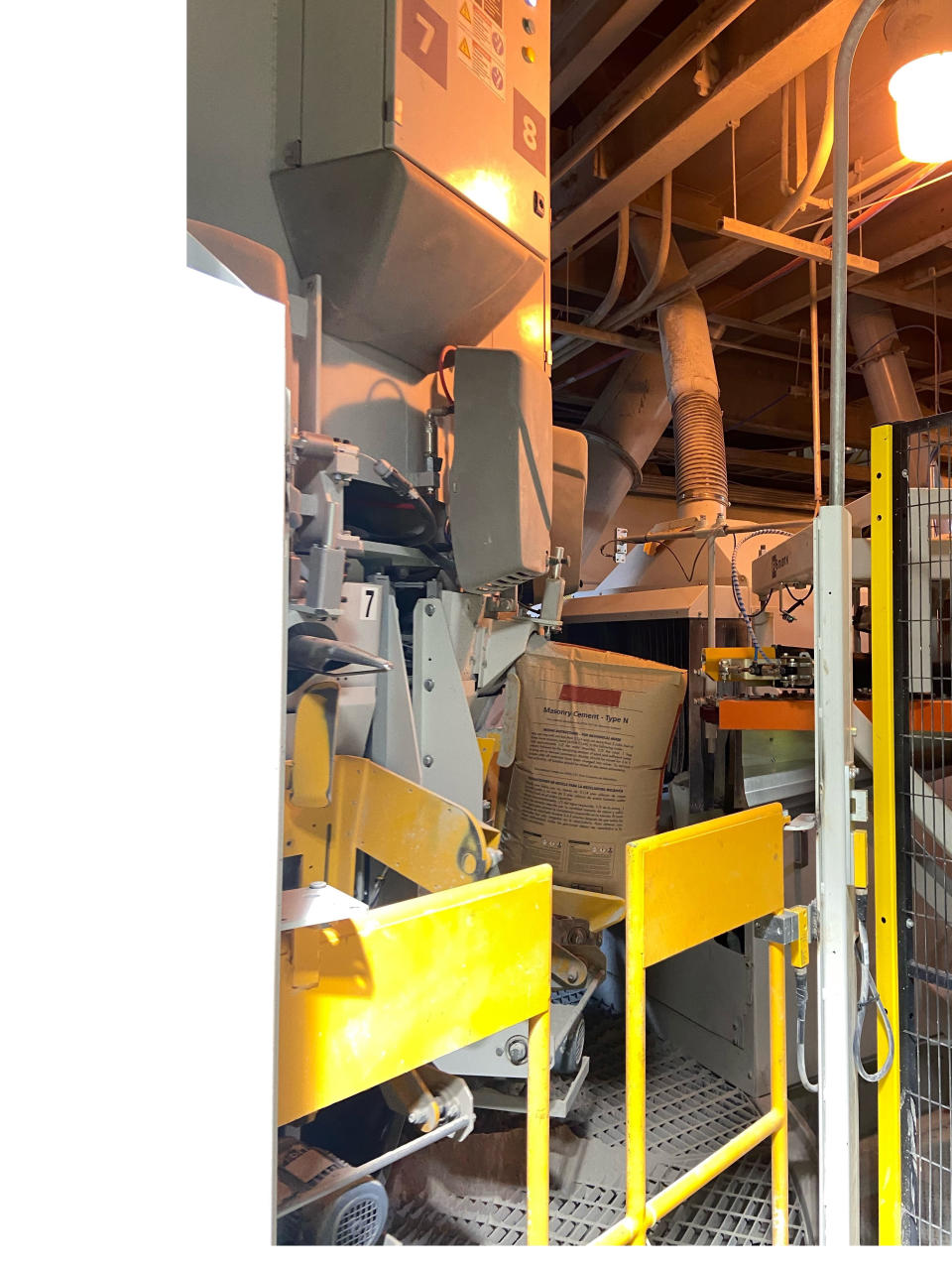 The bagging center and its packing system are the most recent innovations at the new Mitchell facility, which is the second largest cement plant in North America and one of the most technologically advanced and sustainable ever built.