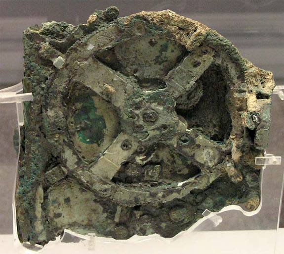 First discovered in the early 1900s by local sponge divers, the wreck is most famous for the Antikythera mechanism, which contains a maze of interlocking gears and mysterious characters etched all over its exposed faces. Originally thought to b