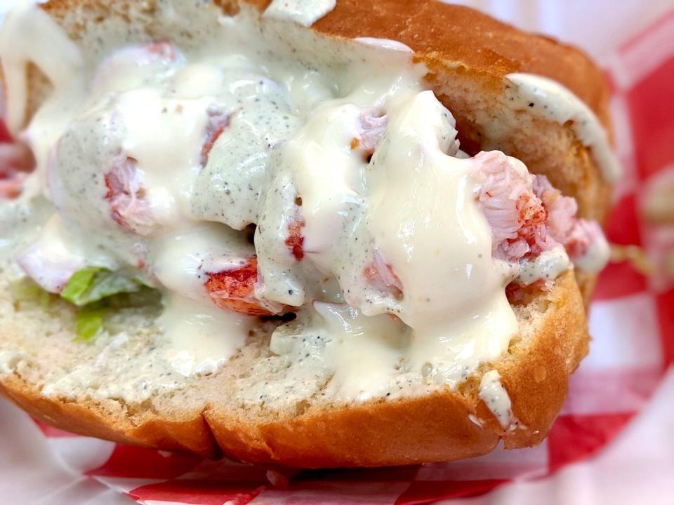 lobster roll maine