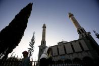 <b>SANA'A, YEMEN:</b> A view of the Martyr's Mosque in Sana'a, Yemen. The Martyr's Mosque was built by the Yemeni Government as a tribute to its fallen soldiers.