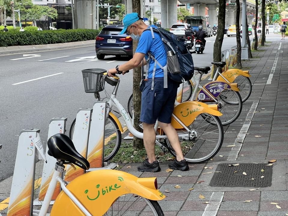 北巿現有2萬362輛YouBike、1430處租借站，廣受民眾使用，去年租借次數高達4612萬次，創歷史新高。記者鍾維軒／攝影