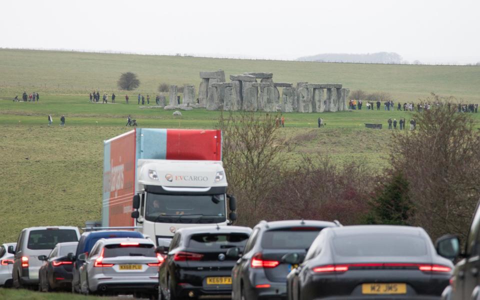 Traffic regularly crashes on Stonehenge's A303 motorway