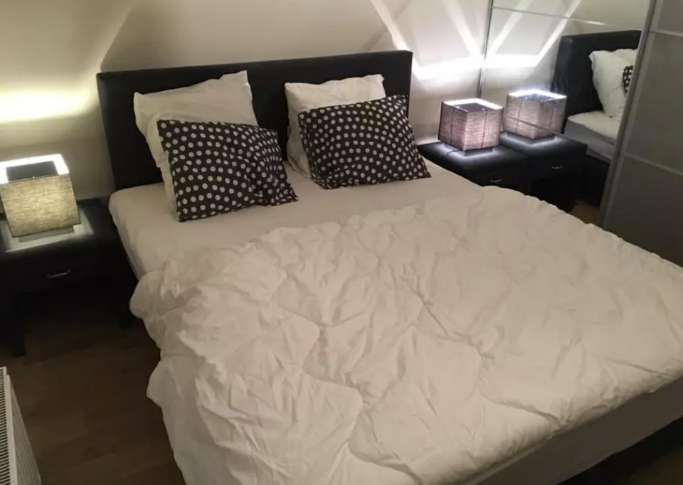 <p>And here’s the other. Plenty of room for four people. (Airbnb) </p>