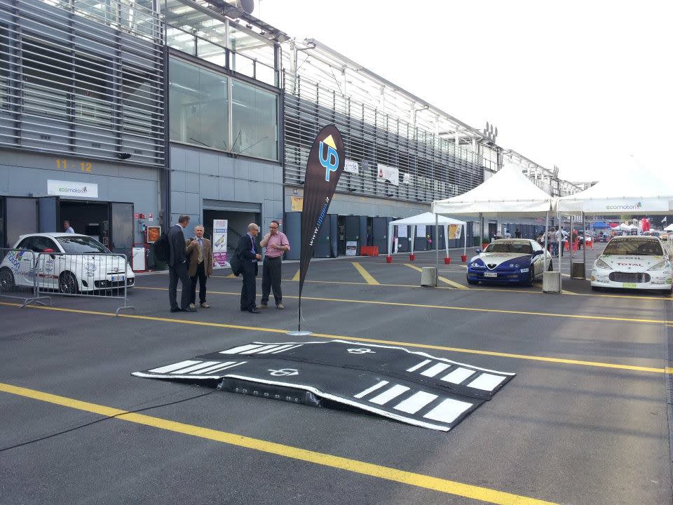 La pedana fotografata al circuito di Monza, agli albori del progetto (foto: Underground Power)