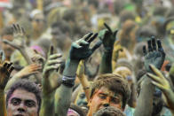 RIO DE JANEIRO, BRAZIL - DECEMBER 16: People celebrate during The Color Run on December 16, 2012 in Rio de Janeiro, Brazil. (Photo by Ronaldo Brandao/NewsFree/LatinContent/Getty Images)