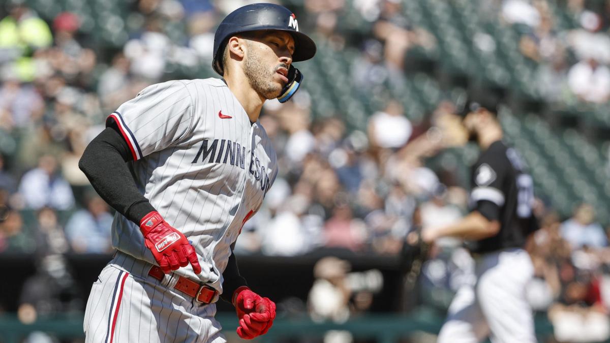 Struggling Correa hears, understands boos after Twins loss San