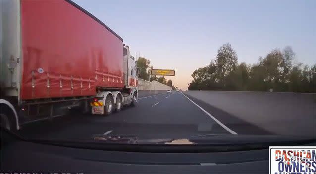 The warning signs allegedly said there was traffic up ahead. Source: Dashcam Owners Australia