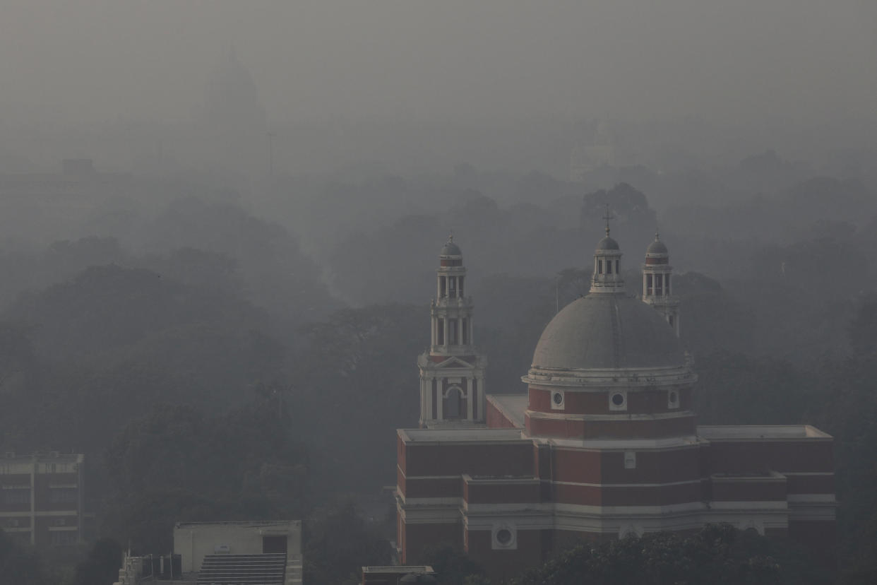 A church is shrouded in smog in New Delhi, India, November 1, 2018. REUTERS