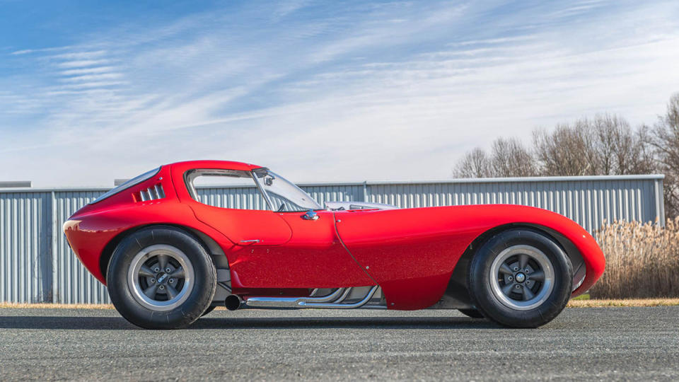 The 1964 Bill Thomas Cheetah prototype from the side