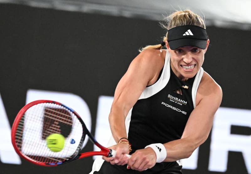 German tennis player Angelique Kerber in action against Italian Lucia Bronzetti during their rounf of 32 tennis match of the WTA-Upper Austria Ladies Linz Tournament. Barbara Gindl/APA/dpa