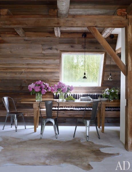 A Rustic and Casual Dining Area