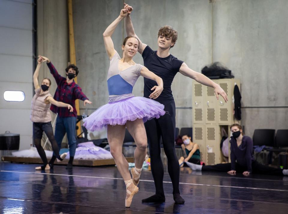 Amelia Hillman and Rune Houchin rehearse for "The Nutcracker" at Ballet Des Moines in 2021.