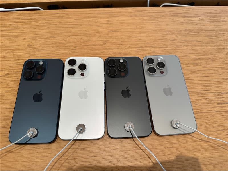  傳出明年iPhone 16 Pro 系列會升級為6顆鏡頭。（圖／資料照）