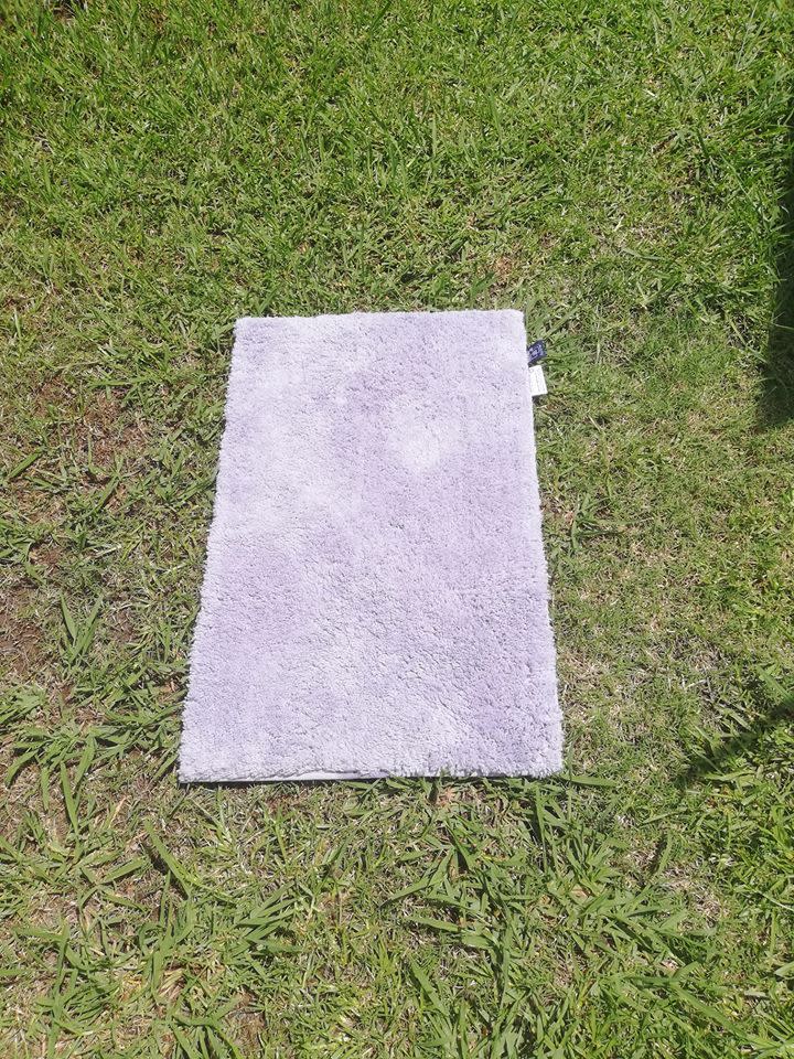 Aldi Microfibre 2 Piece Bath Mat Set optical illusion purple grey bathroom home Facebook group mums