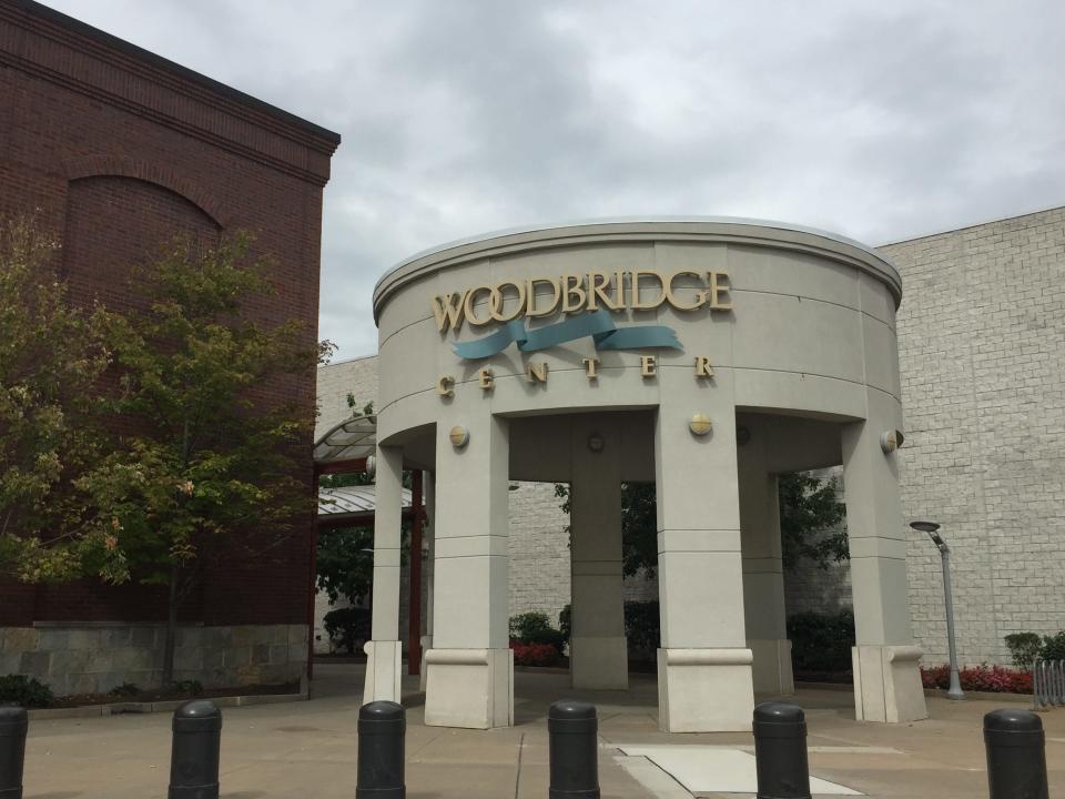 Woodbridge Center Mall in Woodbridge