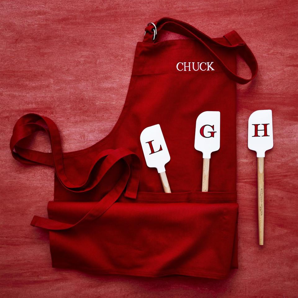 <p><a href="https://go.redirectingat.com?id=74968X1596630&url=https%3A%2F%2Fwww.williams-sonoma.com%2Fproducts%2Fpersonalized-adult-apron_7&sref=https%3A%2F%2Fwww.cosmopolitan.com%2Fstyle-beauty%2Ffashion%2Fg26751325%2Funique-wedding-gift-ideas%2F" rel="nofollow noopener" target="_blank" data-ylk="slk:Shop Now;elm:context_link;itc:0;sec:content-canvas" class="link ">Shop Now</a></p><p>Classic Apron</p><p>williams-sonoma.com</p><p>$24.95</p><span class="copyright">Williams Sonoma</span>