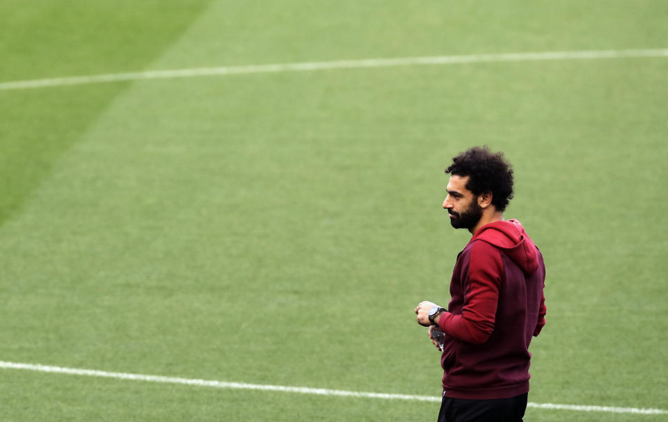 Liverpool's Egyptian midfielder Mohamed Salah arrives at the Camp Nou stadium in Barcelona, Spain, Tuesday, April 30, 2019. FC Barcelona will play against Liverpool in a first leg semifinal Champions League soccer match on Wednesday, May 1. (AP Photo/Manu Fernandez)