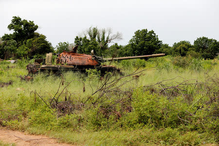 FILE PHOTO: An abandoned tank is seen in a field in Bama, Borno State, Nigeria, August 31, 2016. REUTERS/Afolabi Sotunde/File Photo