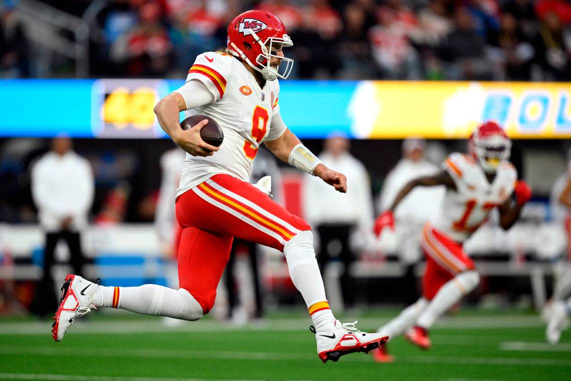 Chiefs quarterback Blaine Gabbert runs for a big gain against the Los Angeles Chargers in the 2023 regular-season finale at SoFi Stadium. Orlando Ramirez/USA TODAY Sports