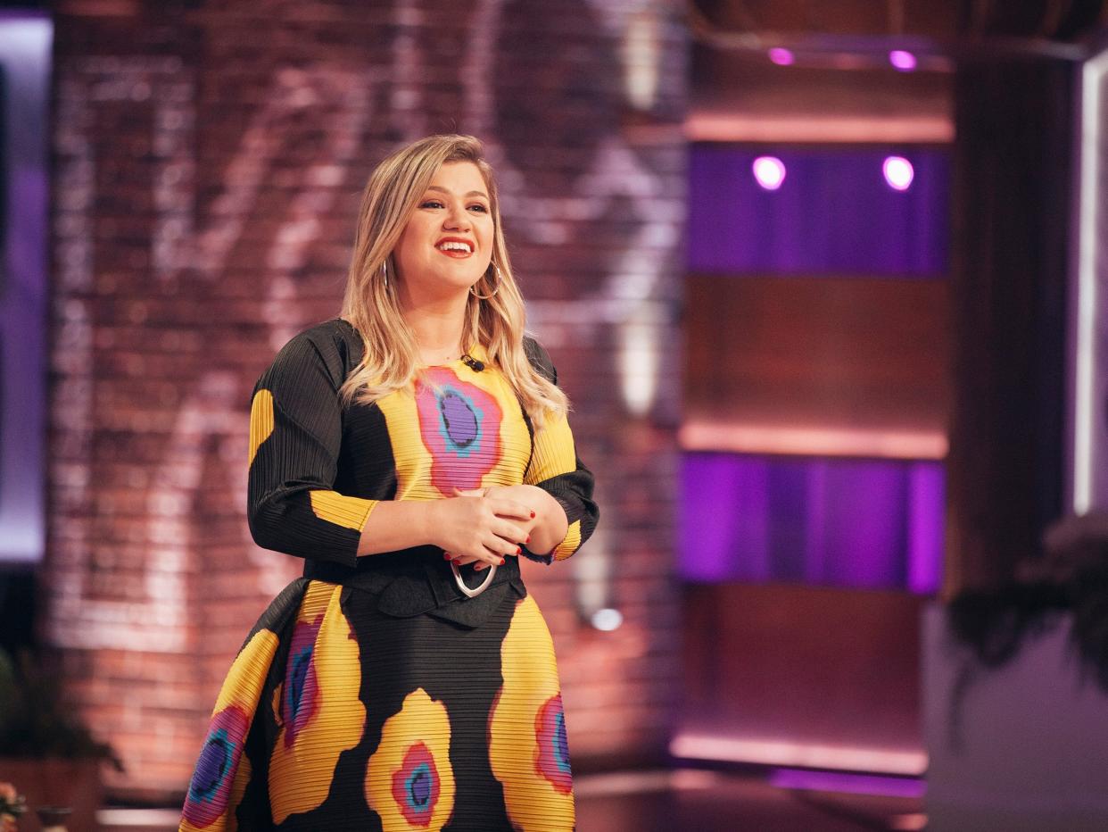 Kelly Clarkson hosting "The Kelly Clarkson Show."