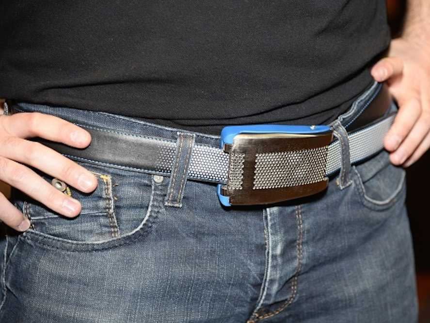 This smart belt loosens when you eat too much