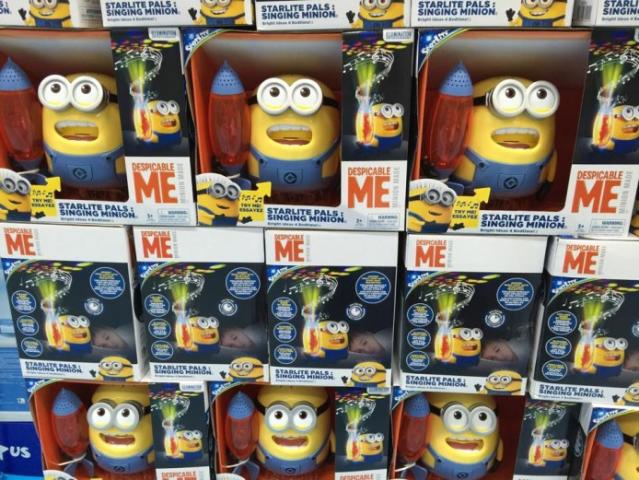 Despicable Me Starlite Pals Singing Minion 