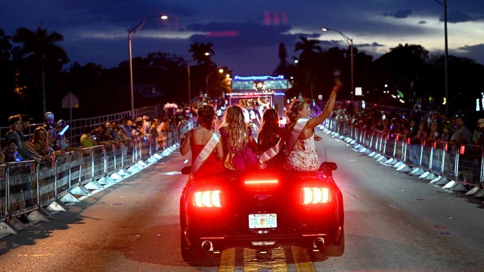 The Manatee County Fair Queens wave to the crowds during the DeSoto Parade on Saturday, April 27, 2024.