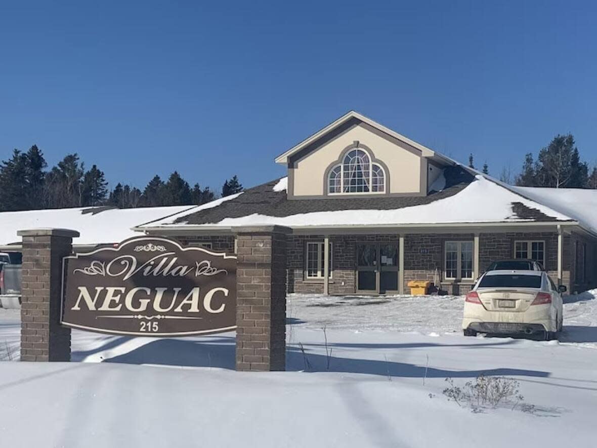 Villa Neguac, which was slated to close Feb. 17, will remain open and residents have been allowed to remain in the facility. (Michèle Brideau/Radio-Canada - image credit)