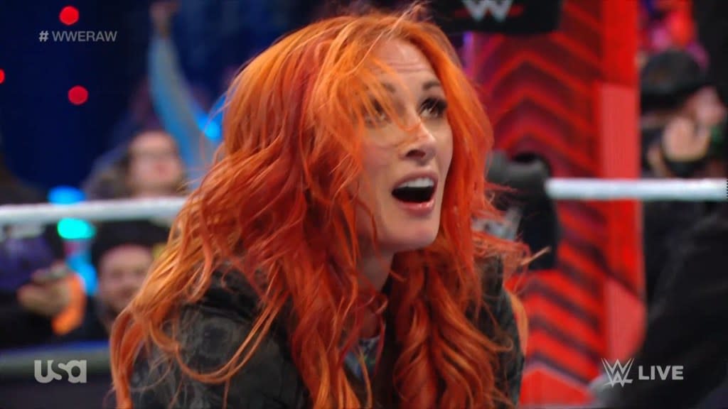 Becky Lynch WWE RAW WWE Elimination Chamber