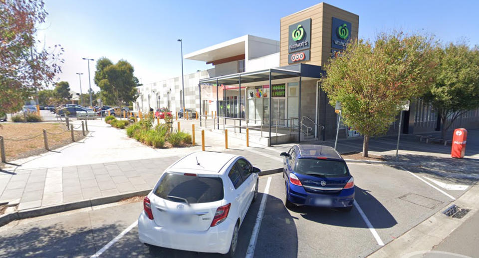 A Google street view of Woolworths Epping North. 