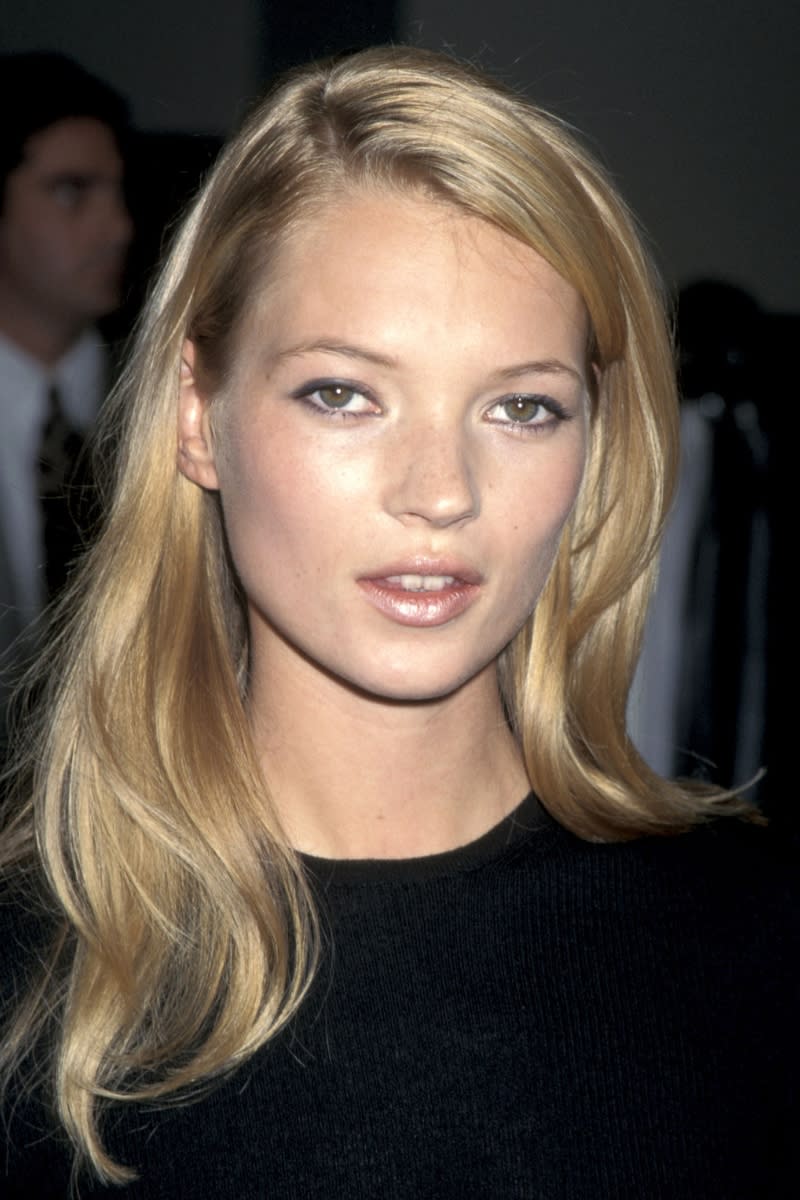 Kate Moss pictured wearing shiny lip gloss