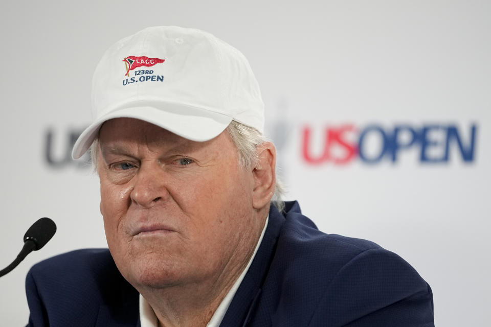 Johnny Miller, the 2023 Bob Jones Award recipient, speaks during a news conference at the U.S. Open Championship golf tournament at The Los Angeles Country Club on Wednesday, June 14, 2023, in Los Angeles. (AP Photo/Chris Carlson)