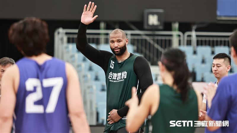 「表弟」卡森斯（DeMarcus Cousins）返台首次練球。（圖／記者劉彥池攝影）