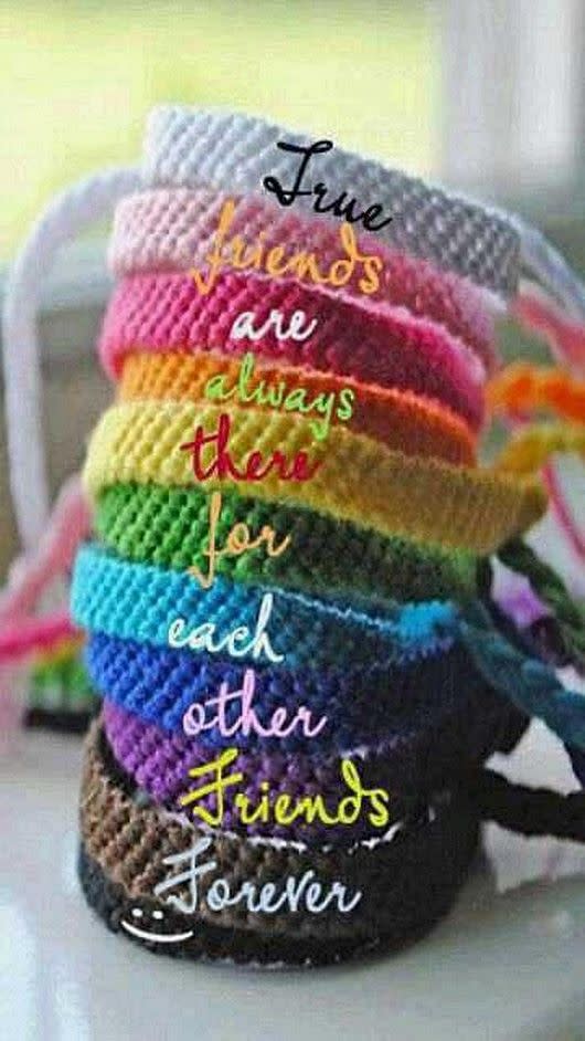 <div class="paragraphs"><p>Friendship Day Gift</p></div>