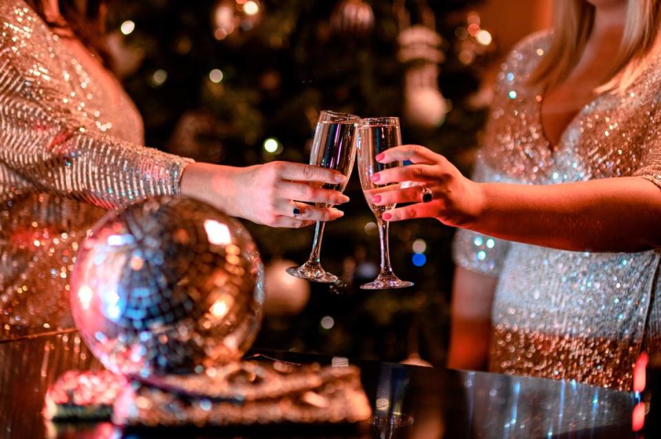 Guests at The Ballantyne, A Luxury Collection Hotel, Charlotte and diners at Gallery restaurant can ring in the new year at the hotel’s celebration.