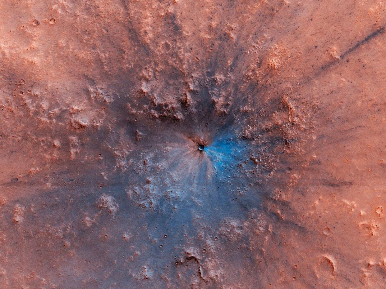 The spectacular crater appeared recently (University of Arizona) 