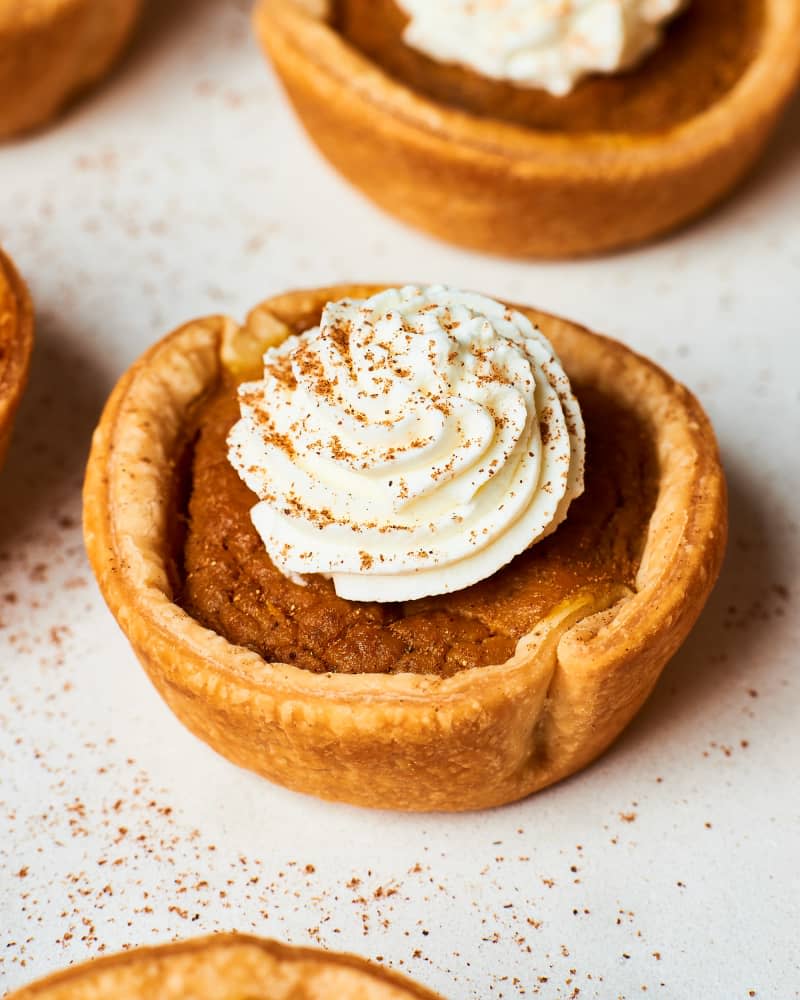 5-Ingredient Mini Pumpkin Pie