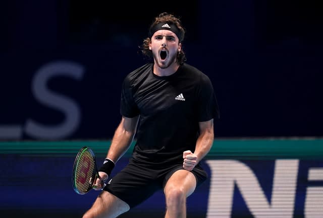 Stefanos Tsitsipas roars after battling past Andrey Rublev