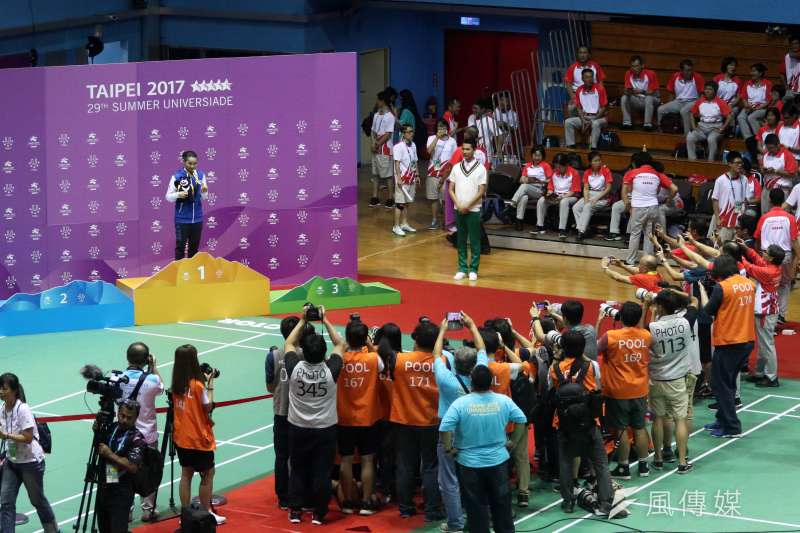 世大運女單奪金的戴資穎說，身為台灣人，她覺得應該要支持這個比賽，跟大家一起努力奮鬥。（蘇仲泓攝）