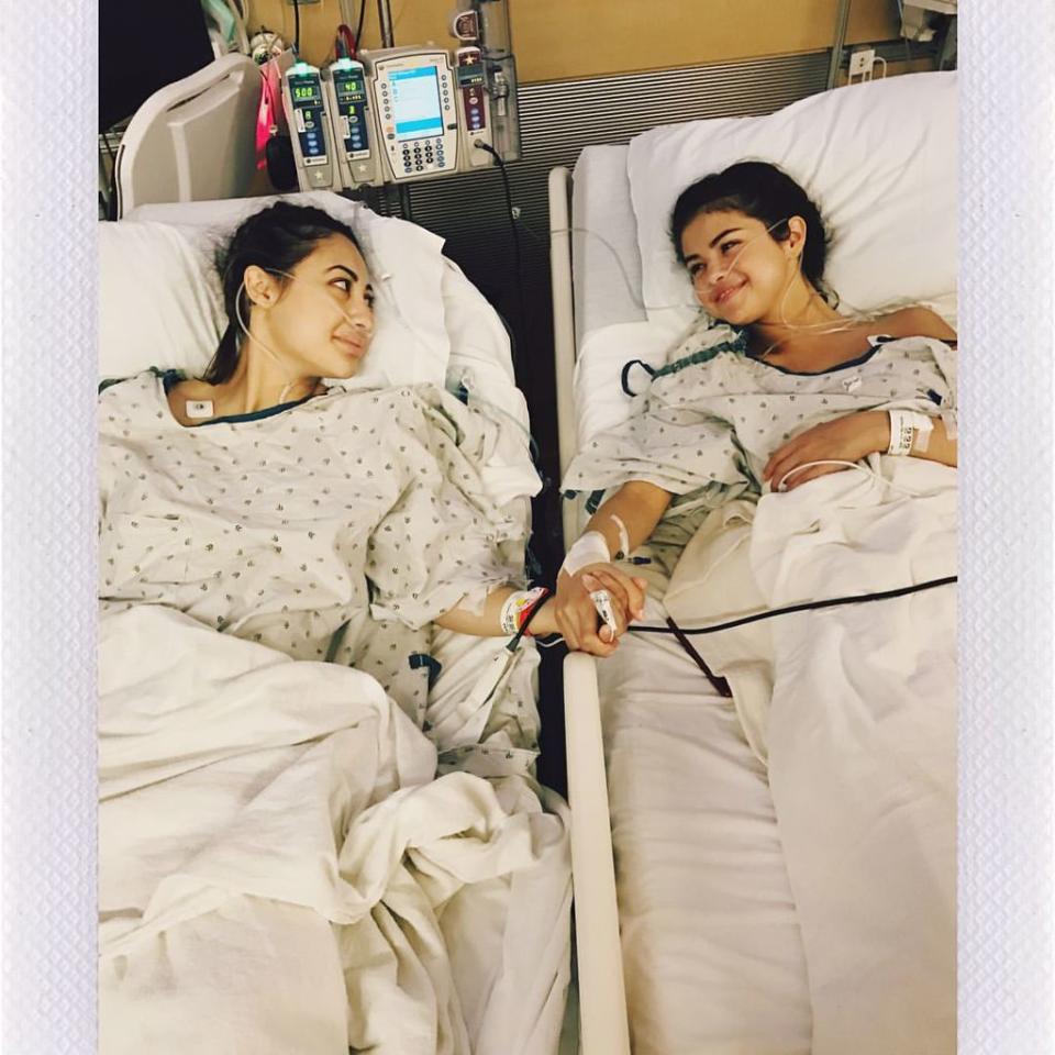 法蘭西亞曾捐出自己的腎臟給席琳娜，席琳娜為此曾發文感謝她。（圖／selenagomez Instagram）
