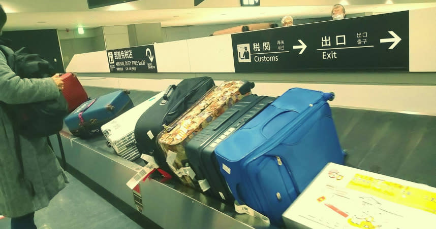 日本中部國際機場與名古屋鐵路合作，讓遊客能夠「解放雙手旅行」。（示意圖／photoAC）