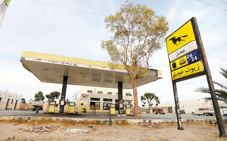 A deserted petrol station is seen due to fuel smuggling stirs in Remada, Tunisia October 10, 2018. Picture taken October 10, 2018. REUTERS/Zoubeir Souissi