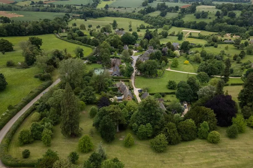 Taylor Swift is said to be staying in a £3,000-a-night rental property in Great Tew, near Chipping Norton