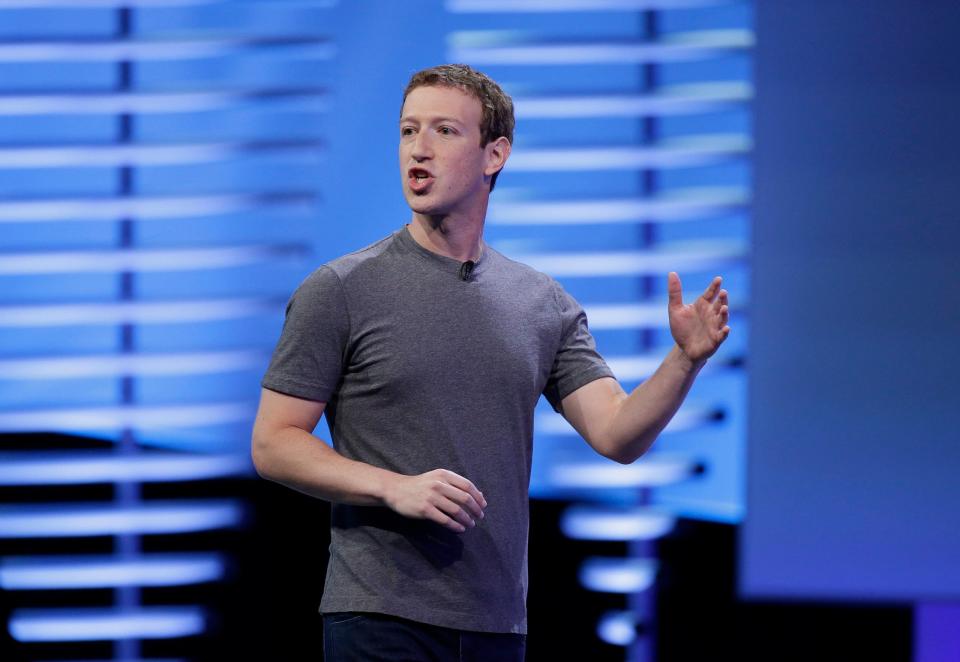 Mark Zuckerberg entwickelte Facebook und gründete das Unternehmen "Meta". - Copyright: picture alliance / AP Photo | Eric Risberg