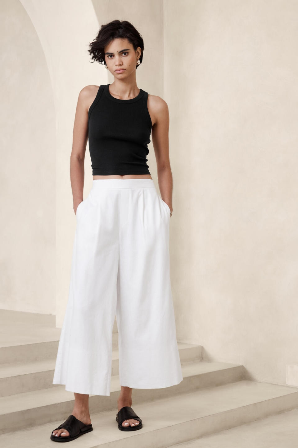 Banana Republic Linen-Blend Easy Wide-Leg Crop Pant 