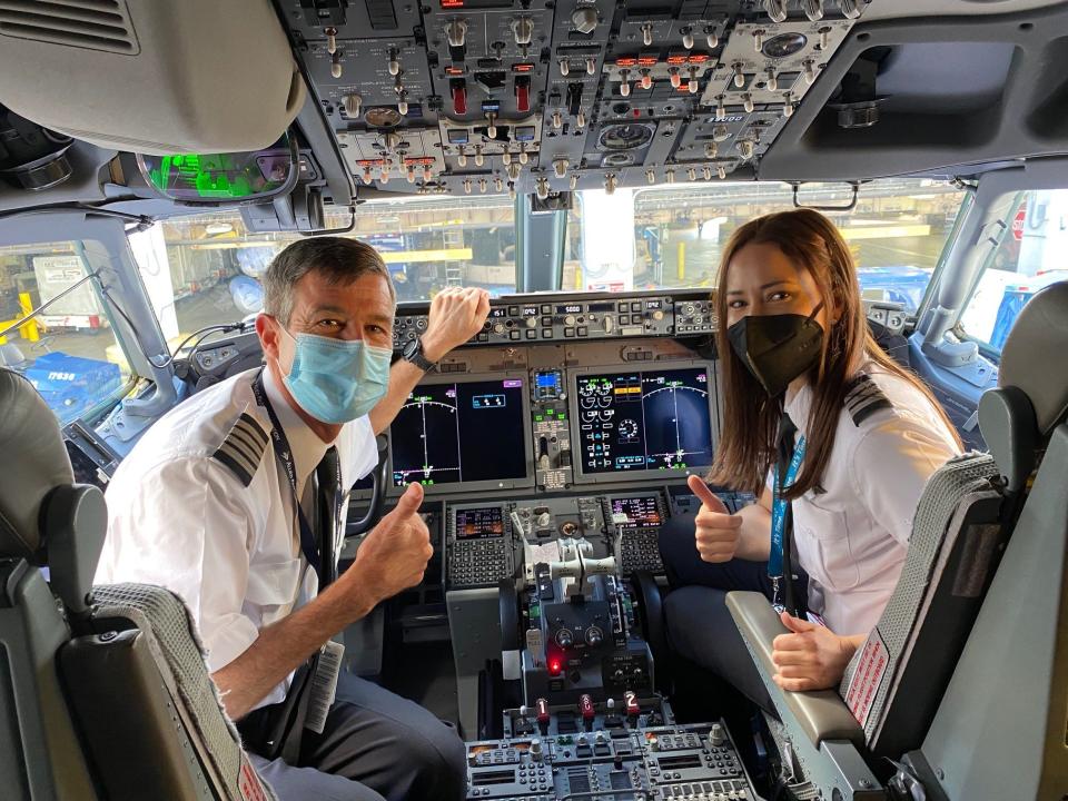 The pilots of the American Airlines flight.