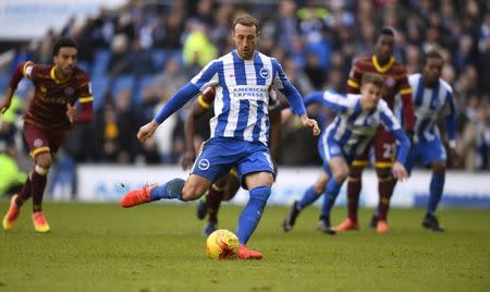 Britain Football Soccer - Brighton & Hove Albion v Queens Park Rangers - Sky Bet Championship - The American Express Community Stadium - 27/12/16 Brighton's Glenn Murray scores their second goal from the penalty spot Mandatory Credit: Action Images / Tony O'Brien Livepic