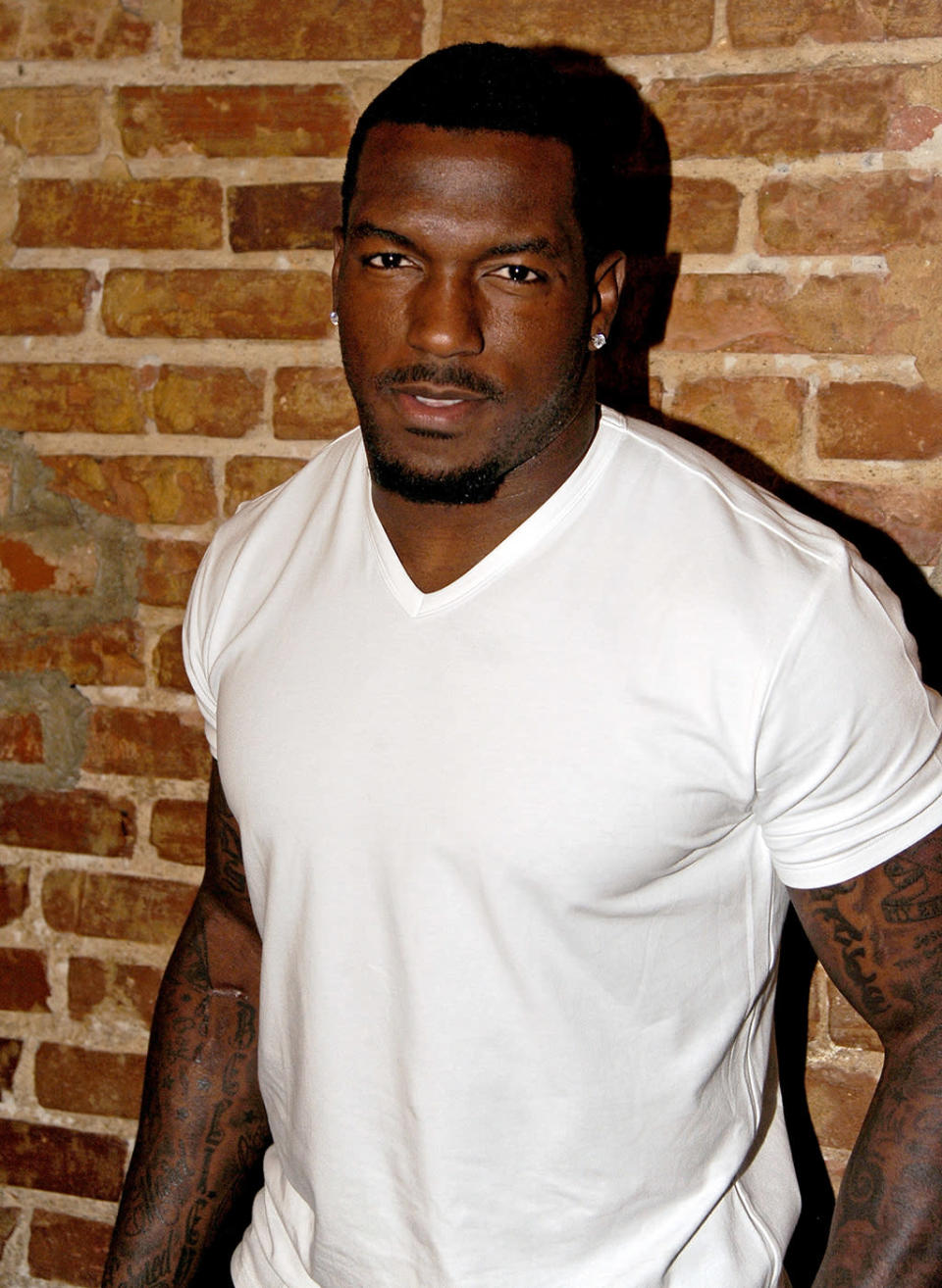 <b>Patrick Willis</b><br> Patrick Willis, 26, was named another sexy NFL star. “He’s the kind of guy who looks scary and plays scary but will probably enjoy a nice cup of tea while reading Kafka and taking care of your puppy while you’re away for the weekend,” writes one blogger. For any romantic hopefuls, the inside linebacker for the San Francisco 49ers <a href="http://www.cosmopolitan.com/sex-love/dating-advice/dating-tips-from-football-players#slide-6" rel="nofollow noopener" target="_blank" data-ylk="slk:shared his dating don’t.;elm:context_link;itc:0;sec:content-canvas" class="link ">shared his dating don’t.</a> “If she said she doesn’t like men who play video games, that would be a problem. I’m a video game fanatic!”<br><br> <b>Team: </b>San Francisco 49ers, #52<br> <b>Age: </b>28<br> <b>Height: </b>6'1"<br> <b>Weight: </b>240